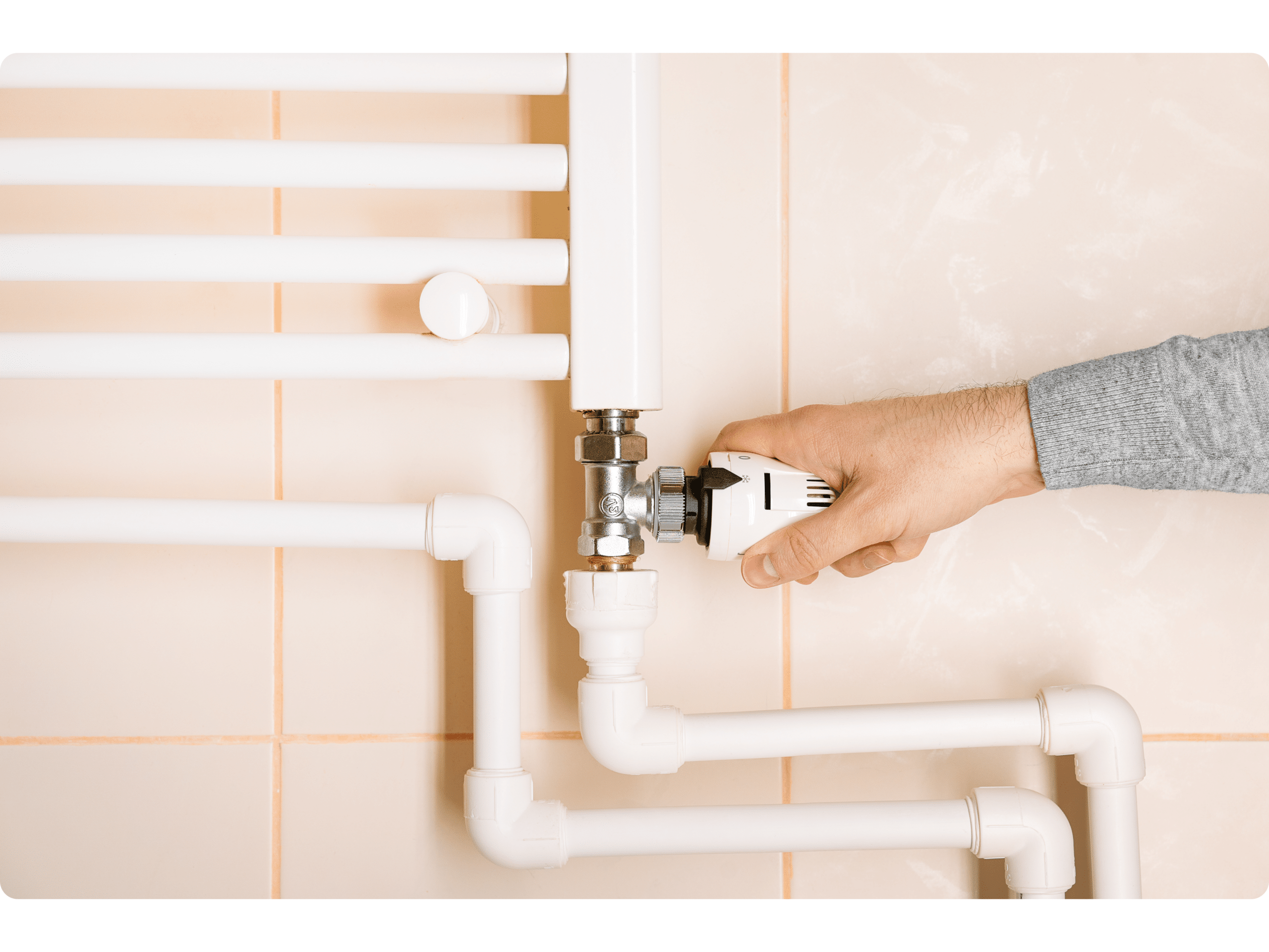 man regulatin pressure in a pipe